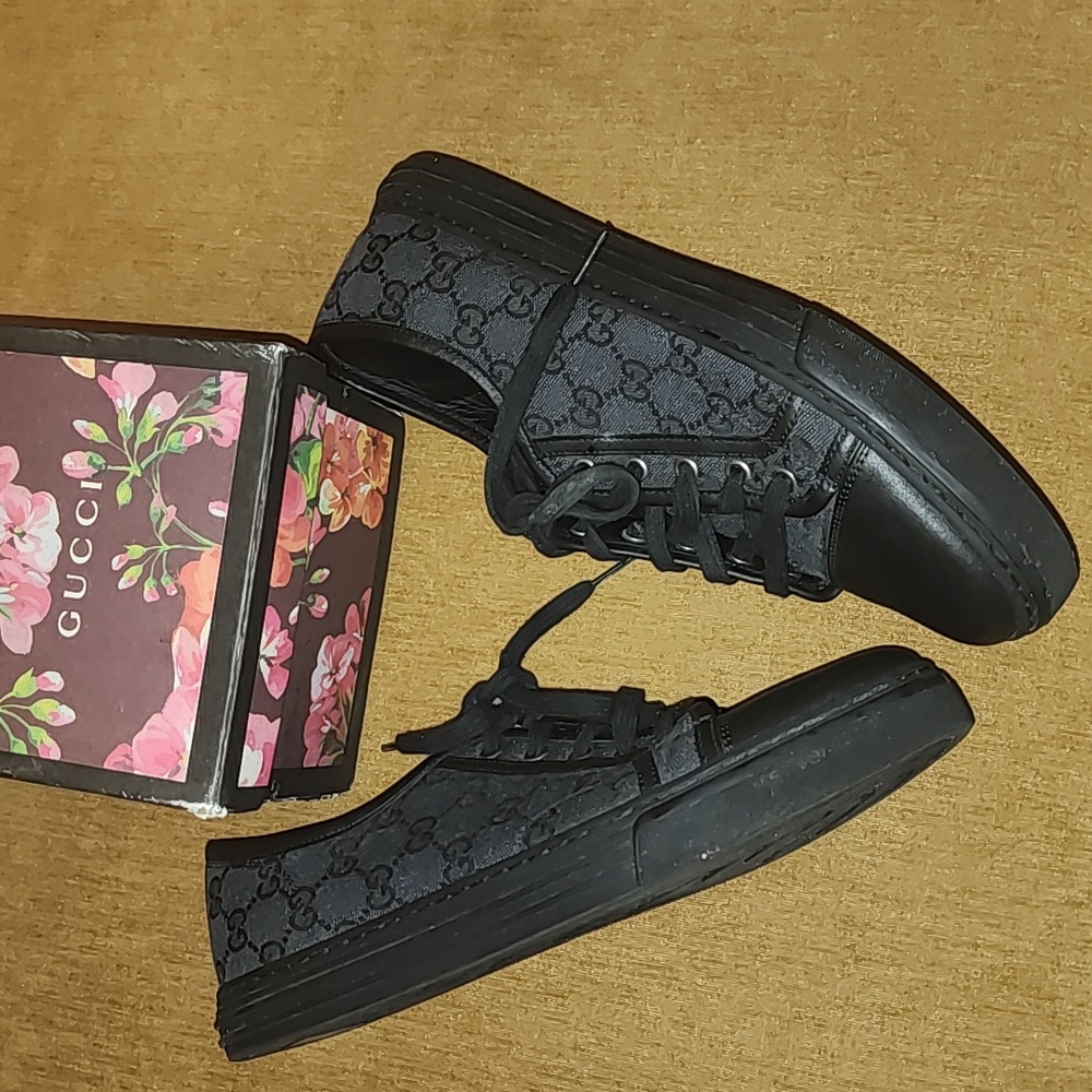 Gucci Men' Sneakers - Picture 3 of 8